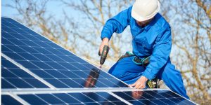 Installation Maintenance Panneaux Solaires Photovoltaïques à Saint-Aubin-de-Scellon